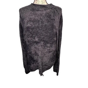 Universal thread XXL new long sleeve crewneck chinchilla like stretchy Pullover‎